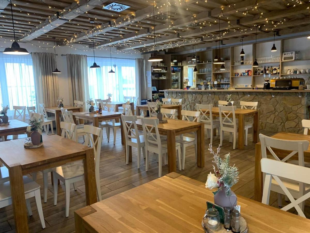 Wellness Penzion Marta Kuklik Bagian luar foto